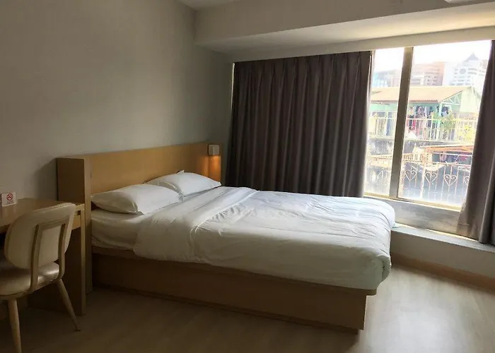 Dormy Boutique Hotel *